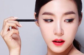 Bí quyết kẻ eyeliner cho mắt sụp mí đơn giản nhanh chóng